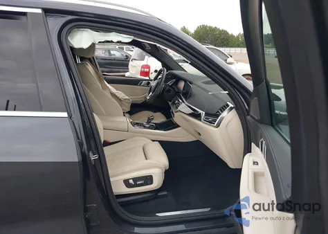 2019 BMW X5 xDrive40I z USA, uszkodzony, nr VIN 5UXCR6C57KLL13110